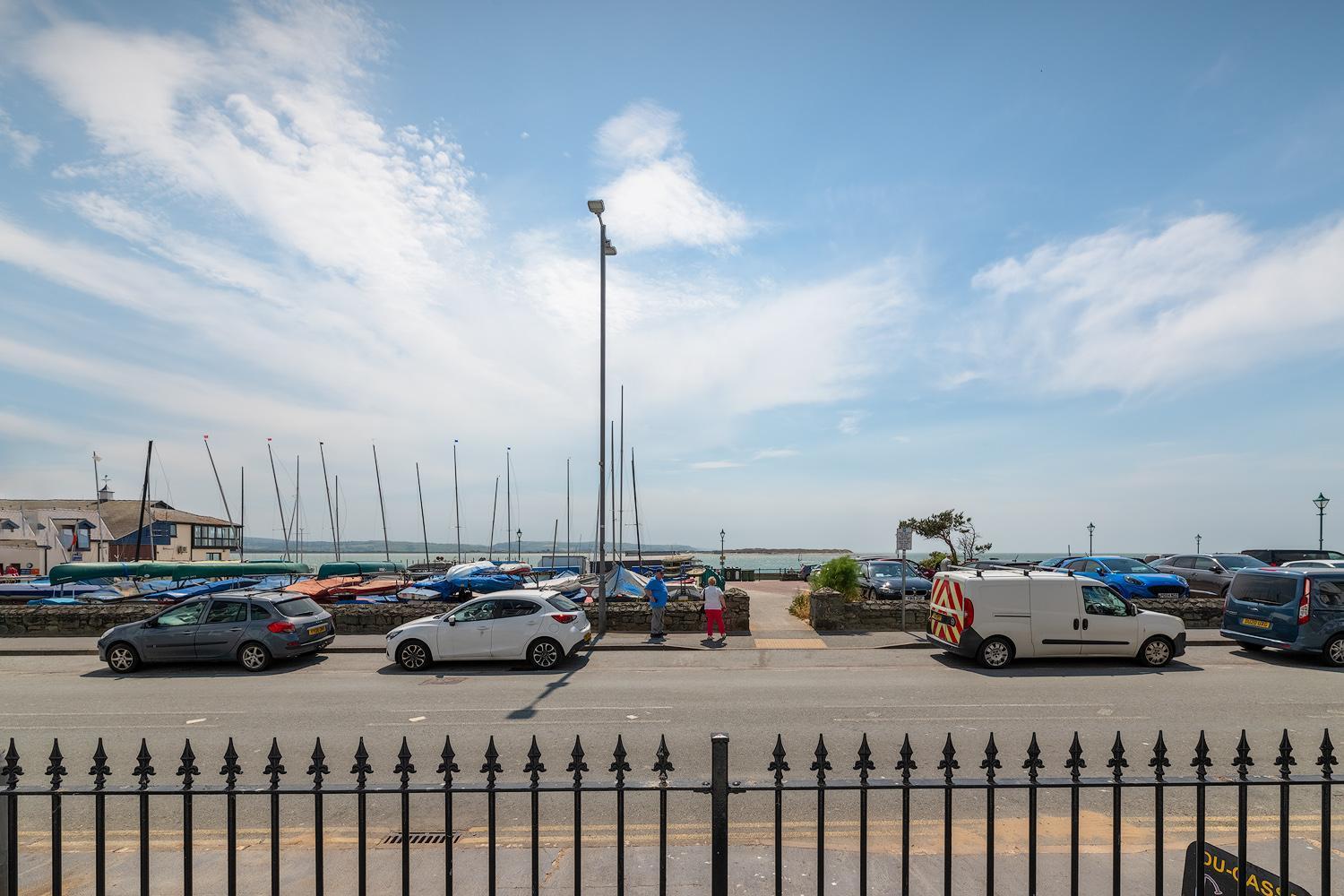 Ground Floor Sea View Apartment Абърдифи Екстериор снимка